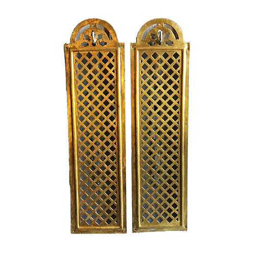 Medium antique brass metal lattice screen panel