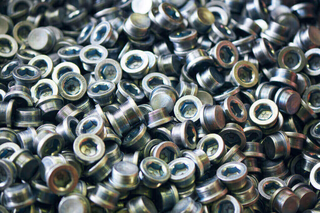 Industrial zinc nickel coated fasteners and hardware parts